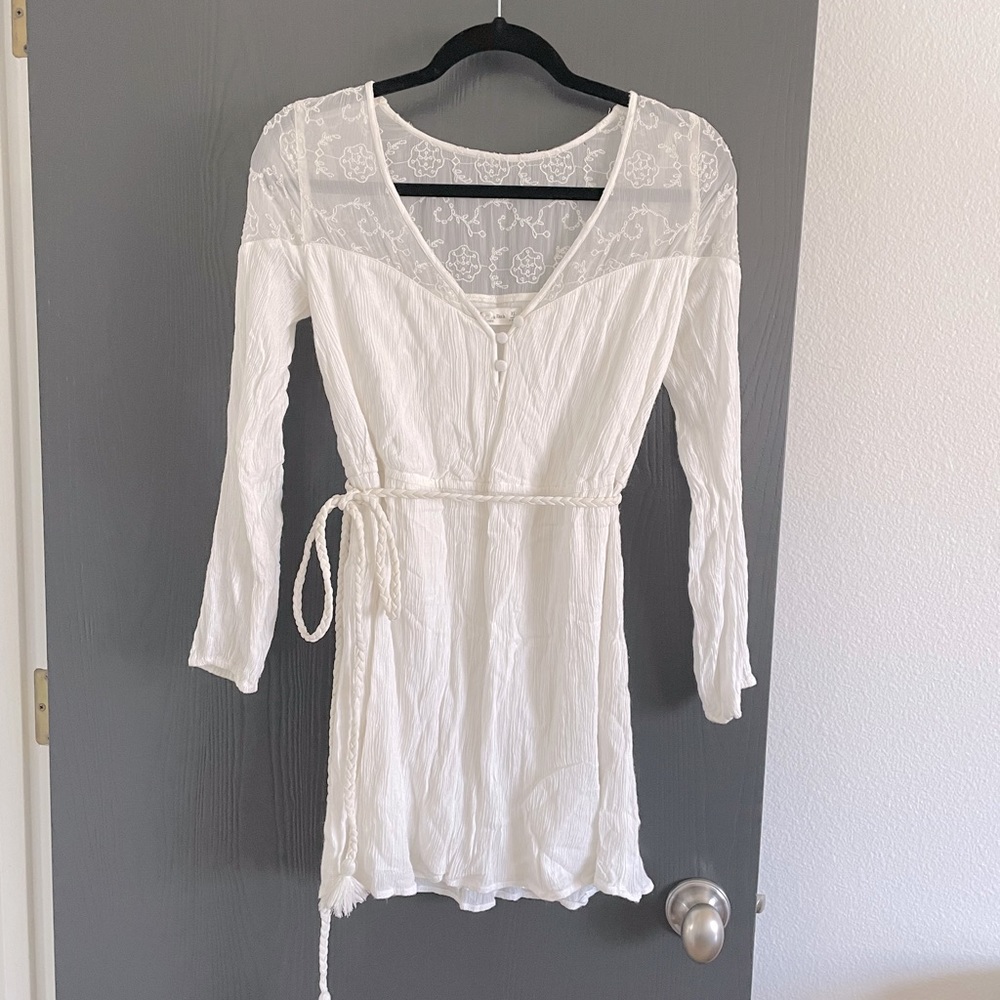 White Abercrombie LS mini dress